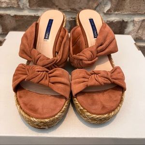 Knotted Pink Suede Heel